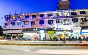 Oyo 23035 Srinivas Residency